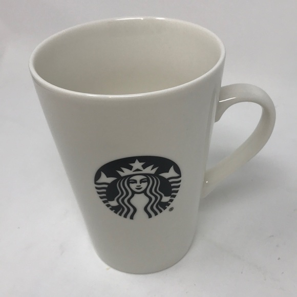 Two Starbucks coffee mugs One is Christmas edition - Picture 5 of 6